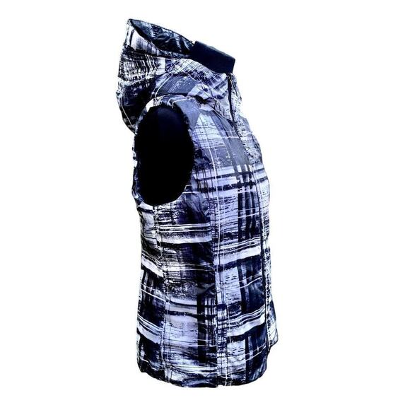 Gerry Reversible Hooded Black & Gray Plaid Sleeveless Quilted Vest Size Medium - Picture 3 of 6